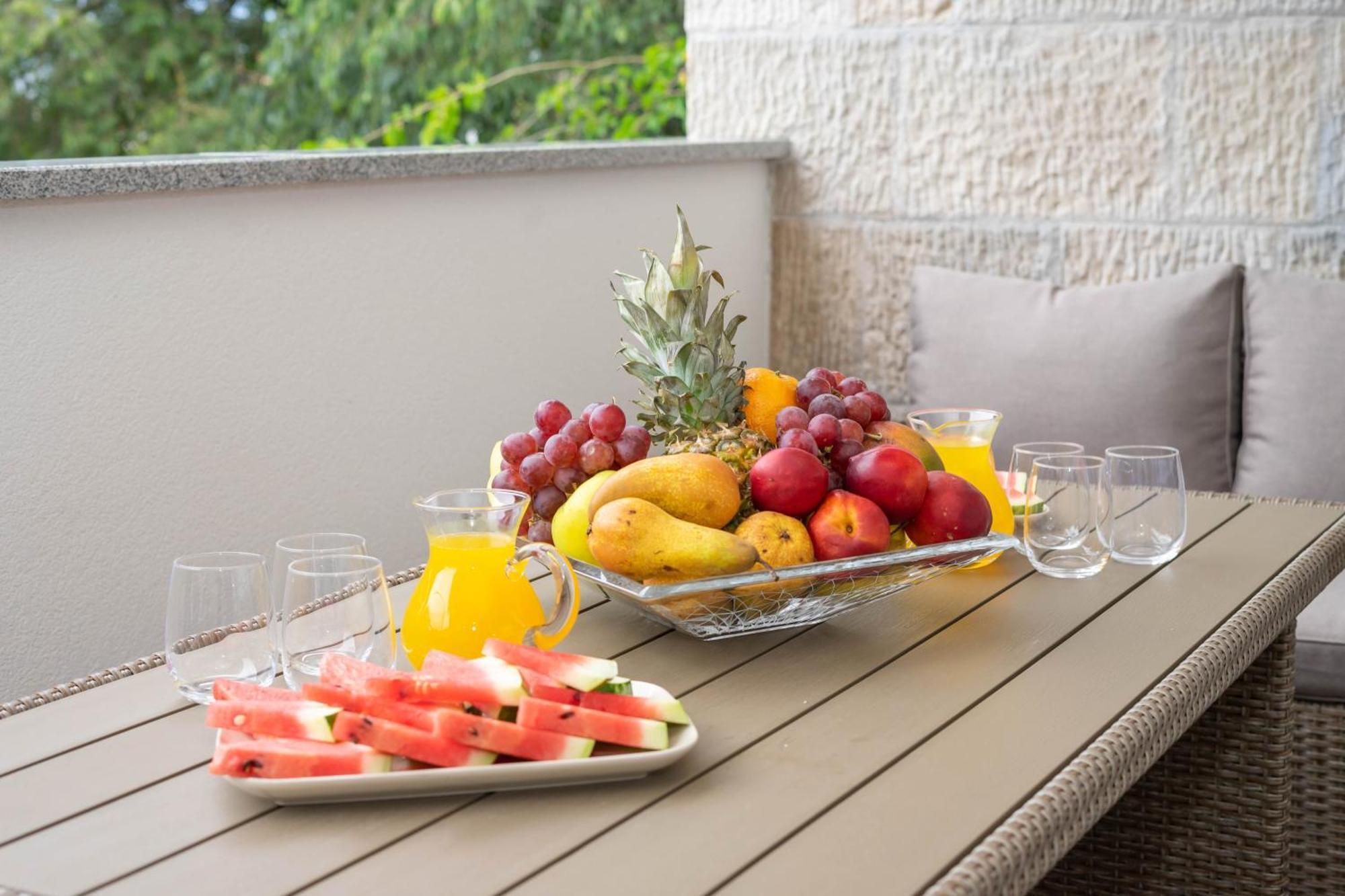 Nora Makarska Apartament *